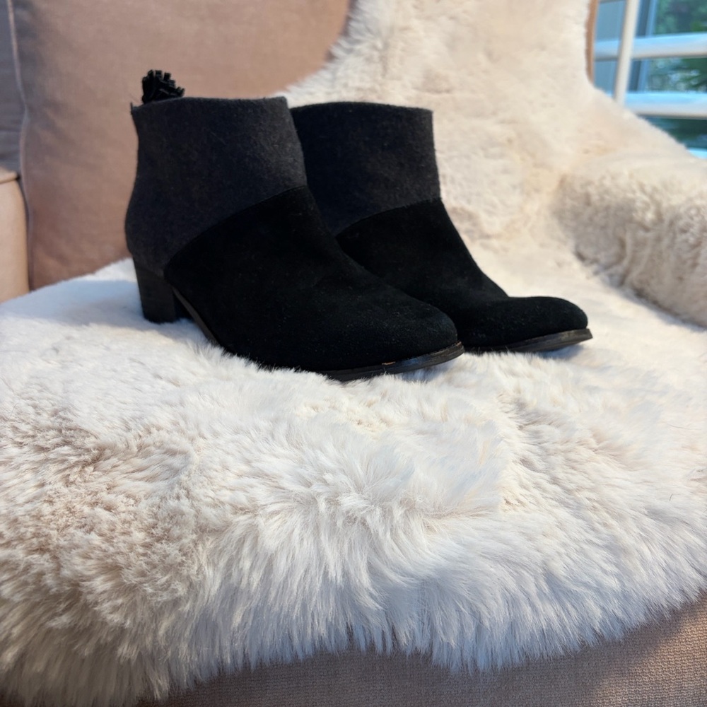 Toms Lacy Black and Dark Gray Suede Ankle Booties